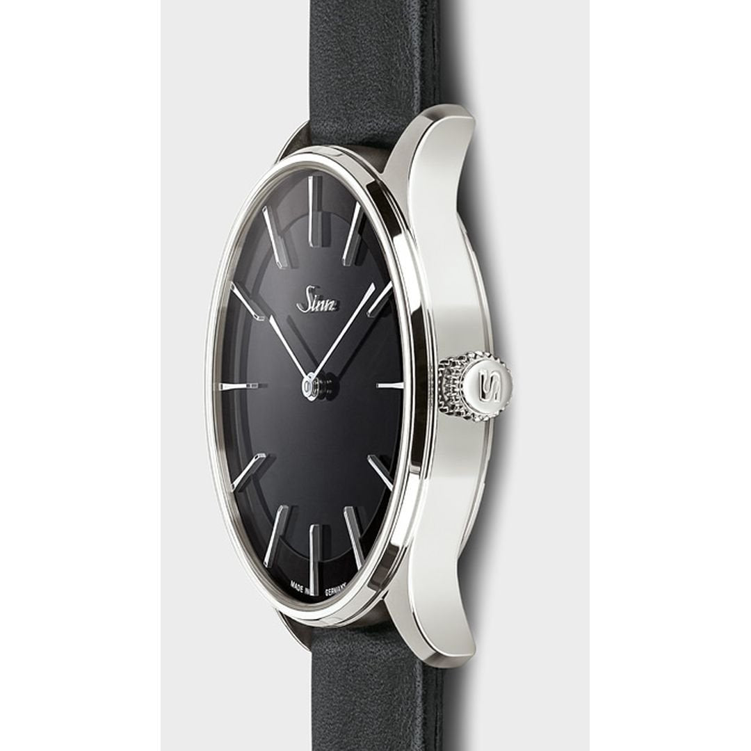 Detailed View of SINN 1739 ST I S Watch Bezel and Dial | Side View