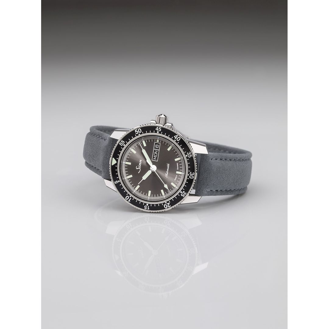 Order Sinn 104 St Sa I A Watch – 200m Waterproof for Diving & Daily Use | Waterproof watch, 20ATM water resistance, adventure-ready.