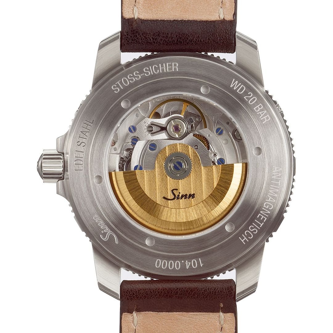 Grab Sinn 104 St Sa I A Watch – Display Caseback for Movement Viewing | Exhibition caseback watch, mechanical artistry.