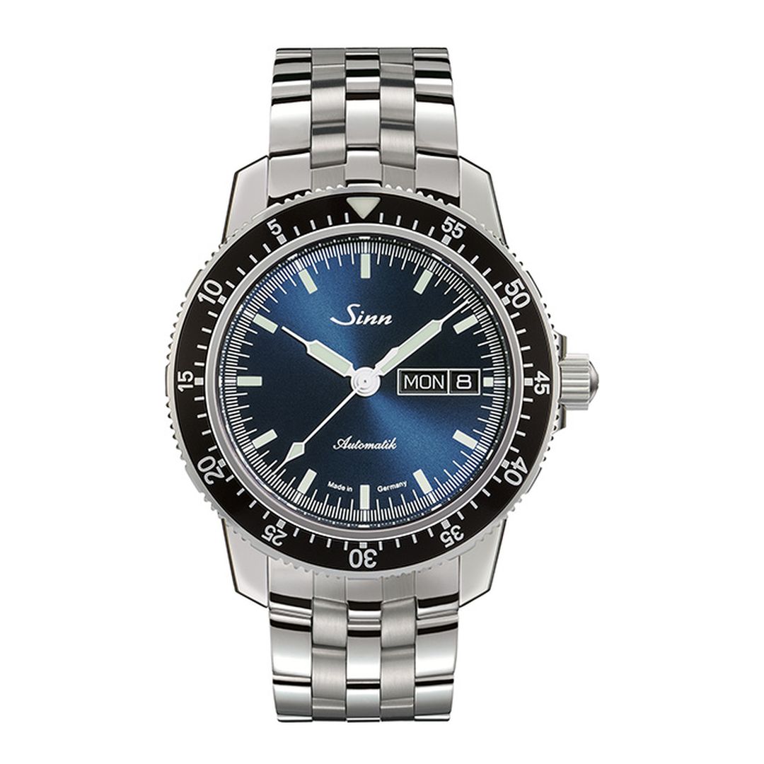 Shop Now – Sinn 104 ST SA I B Watch with 20mm Lug Width | 20mm lug watch, customizable straps, versatile design.