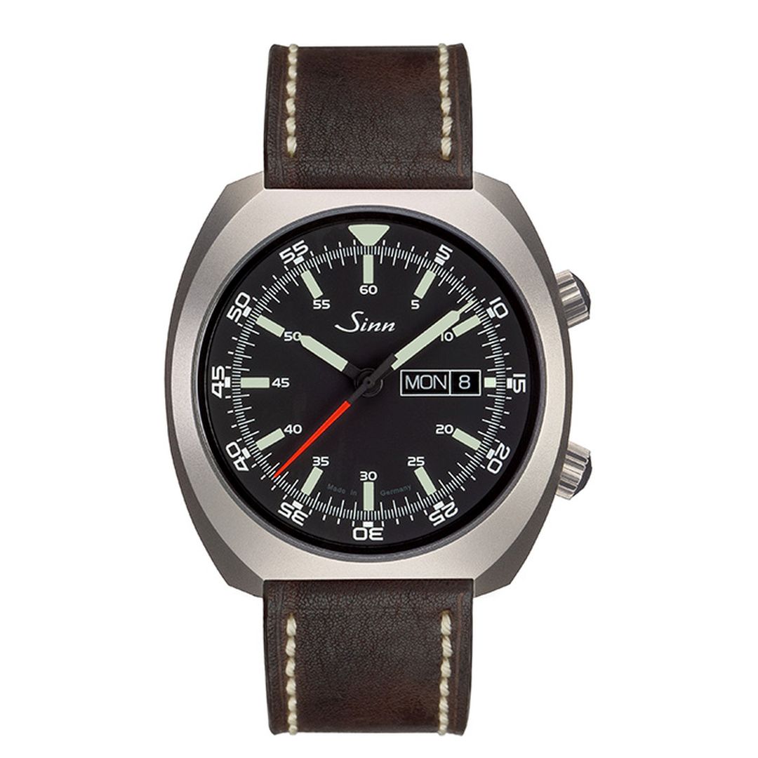 Automatic Swiss Watch | Luxury Timepiece | 100m Water Resistant | Sapphire Crystal | Stainless Steel | Black Dial | Luminous Hands | Day-Date Watch