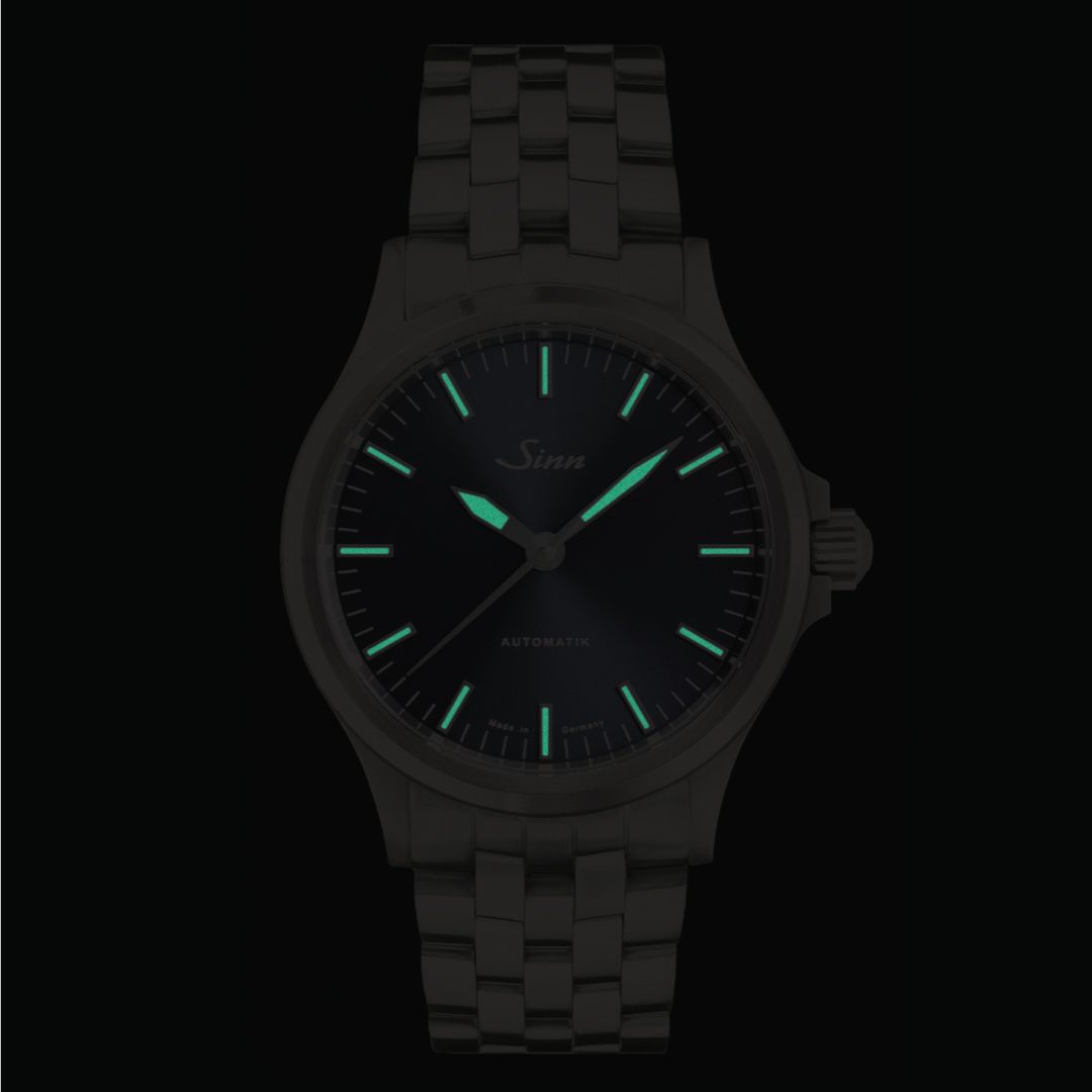 Order Sinn 556 I B Watch, elegant blue dial, indices, luxury watch