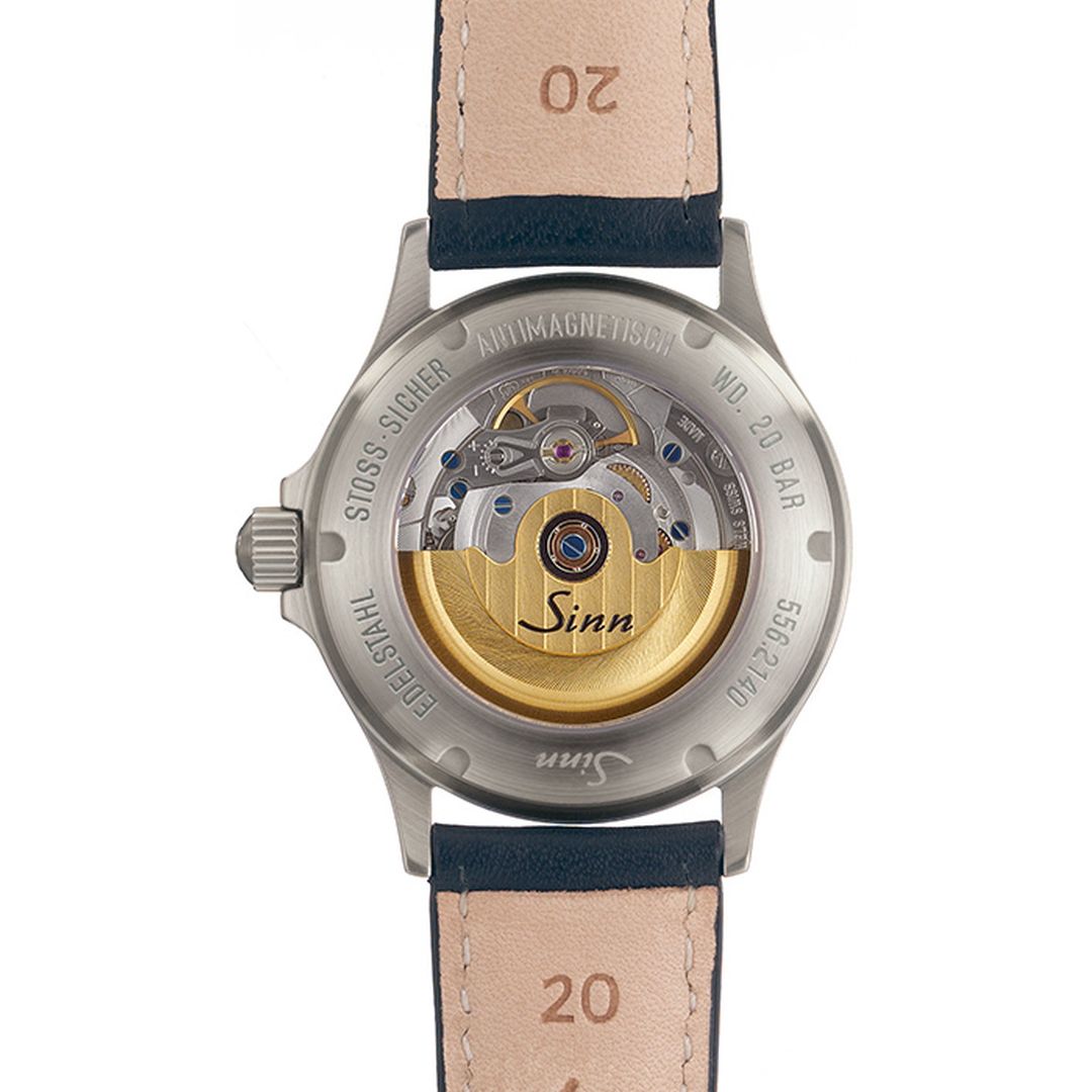 Order Sinn 556 I B Watch, 20ATM water resistance, adventurers, luxury timepiece.