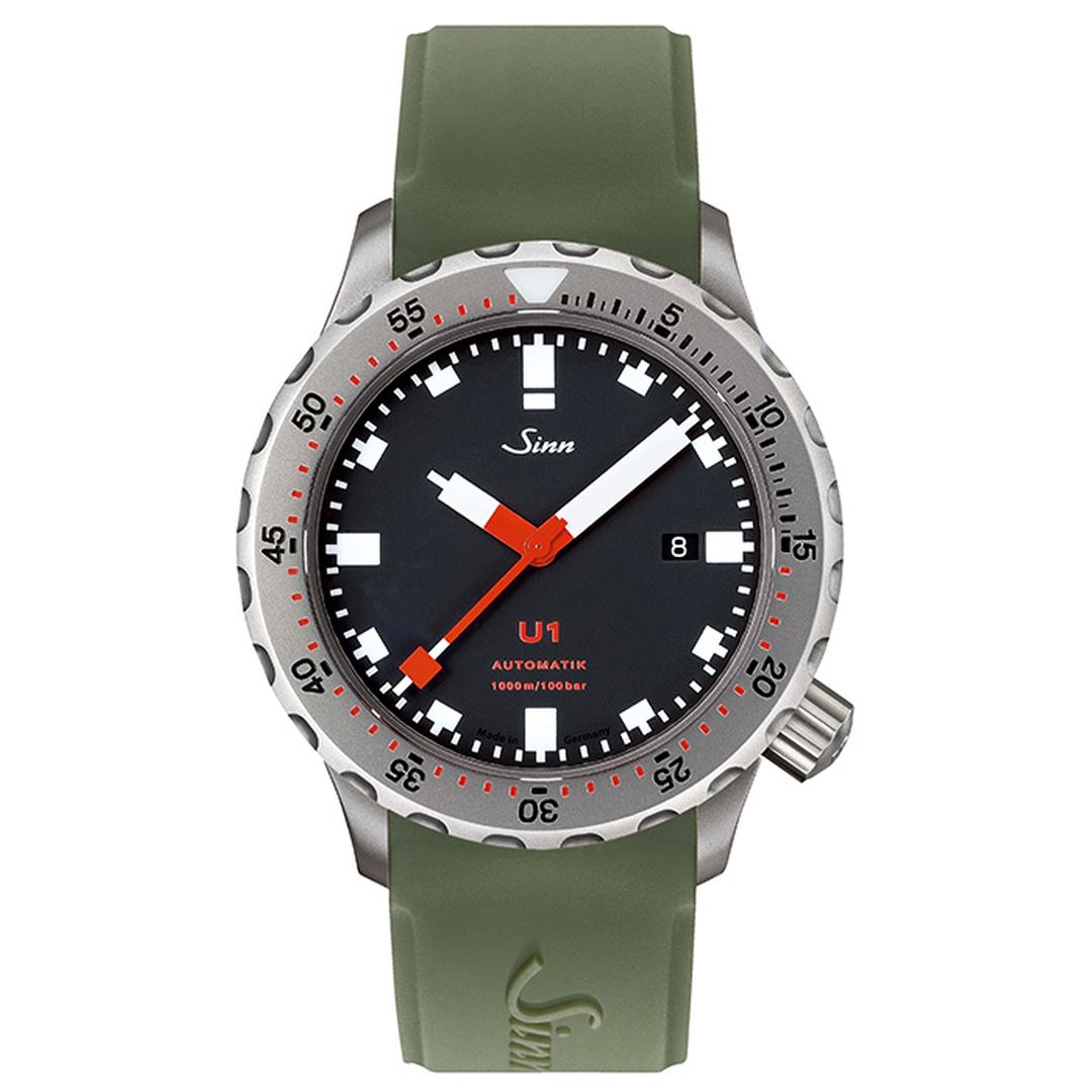 Grab Sinn U1 Watch – Closed Caseback for Enhanced Waterproofing | 1000m waterproof seal, professional dive engineering.